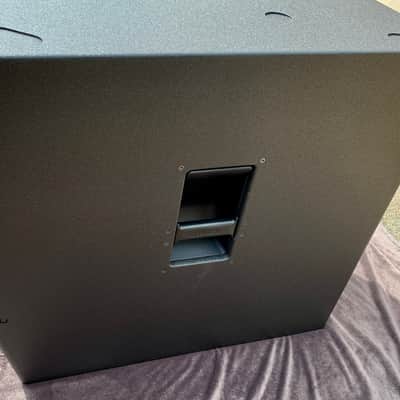 (PAIR) Yamaha DXS18XLF-D Dante-Equipped Powered PA Subwoofer Free UK Shipping image 10