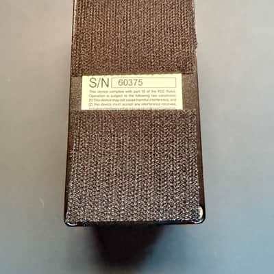 EarthQuaker Devices Plumes Small Signal Shredder Black and Bone Variant image 5