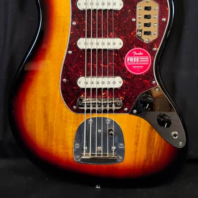 Squier Classic Vibe Bass VI, Laurel Fingerboard, 3-Color Sunburst image 2