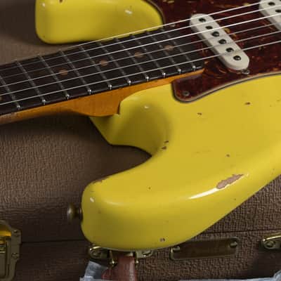 Fender Custom Shop Stratocaster 1963 Heavy Relic Graffity Yellow Tortoise Pickguard image 4