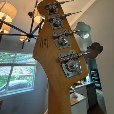 Fender Squier Classic Vibe '70s Jazz Bass 2022 - 3-Tone Sunburst image 6