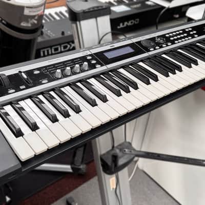 Korg X50 61-key Synthesizer Workstation Keyboard