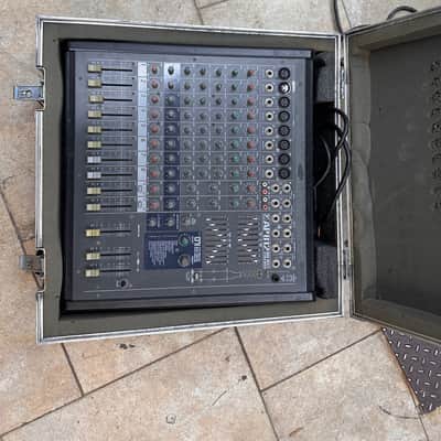 Yorkville AP812 800 Watt Powered Mixer w/Road Case - 2 Bad Channels image 8