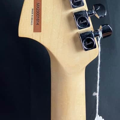 Fender Player Jaguar Electric Guitar 3- Tone Sunburst Finish image 7