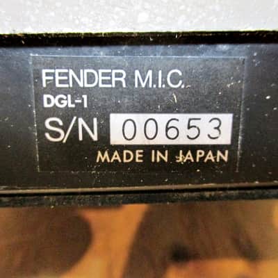 Fender DGL-1 Vintage Stereo Digital Delay Echo Early Version image 6