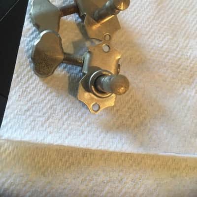 Grover Sta-tite Guitar Tuners Lot, 6 Bass Side, Nickel, 4 Bushings, Circa 1940s image 3