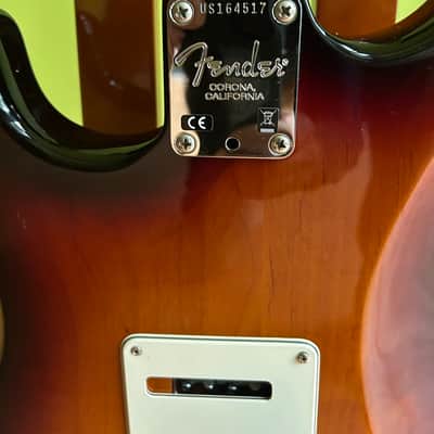 Fender 2016 American Standard Limited Edition with Solid Rosewood Neck 2016 - Three Color Sunburst image 2