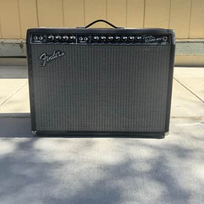 Fender '65 Twin Reverb Reissue 85-Watt 2x12" Guitar Combo 1991 - Present - Black image 1