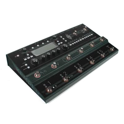 Kemper PROFILER STAGE w/ Case image 1