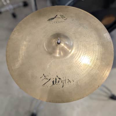 Zildjian 16" A Custom Crash Cymbal 1991 - Present - Brilliant image 1