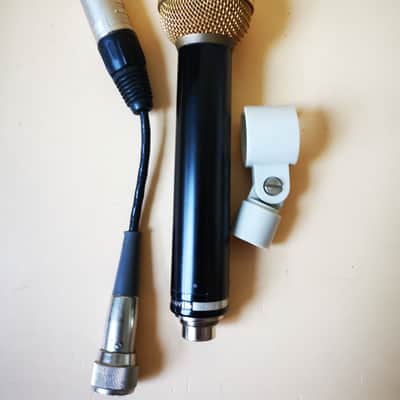 Beyer M260 by Dynacord ribbon 's microphone image 2