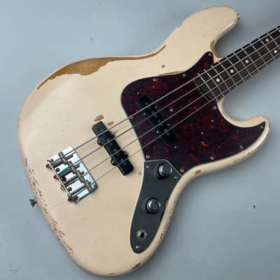 Fender Flea Artist Series Road Worn Signature Jazz Bass 2016