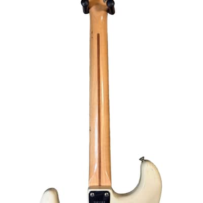 1983-1984 Squier SQ Series Stratocaster  - Vintage White image 18