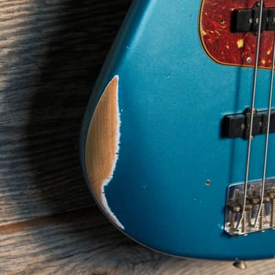 Used Fender 2023 Custom Shop 1964 Jazz Bass Relic - Ocean Turquoise w/OHSC image 4