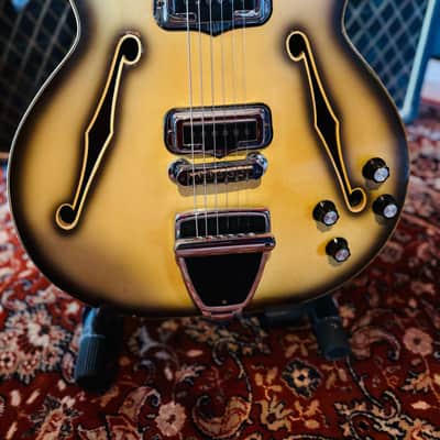 Fender Coronado II 1967 - Antigua image 2