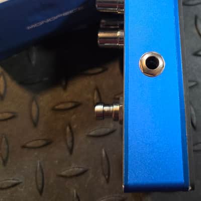 Monoprice Blues Overdrive Pedal Pro Audio Series 611611 Blue Boost image 3