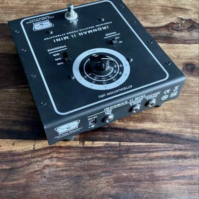 Tone King Ironman II Mini 30-Watt Precision Reactive Power Attenuator 2016 - Present - Black image 2
