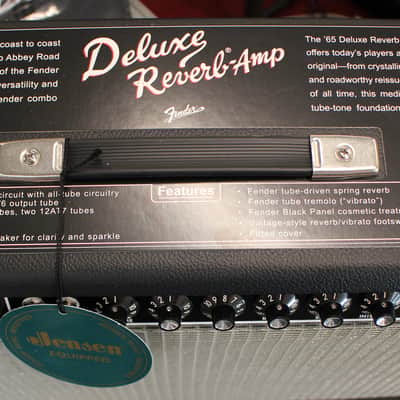 2025 Fender '65 Deluxe Reverb Reissue 22-Watt 1x12" Guitar Combo w/Cover Footswitch Black image 6
