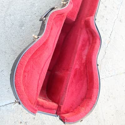 Vintage 1970s-1980s Martin "Side Hatch" Rare Guitar Case Acoustic Guitar Case With Red Fuzzy Lining Fits Dreadnought Classical Fits 44 x 17 1/4 x 4 to 5 Height Harmony Kay Silvertone Gibson Martin image 1
