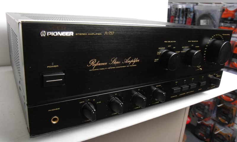 Pioneer A-757 Vintage Reference Stereo Integrated Amplifier