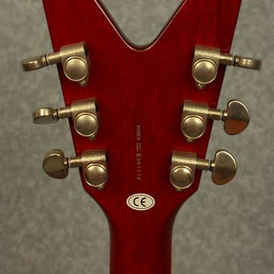 Used Dean V Chicago Flame Electric Guitar with Case image 4
