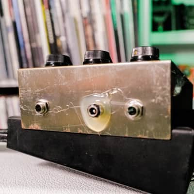 BIG DAWG STOMPS Custom Shop master built Lizard Queen Octave Distortion 2023 - Relic image 7