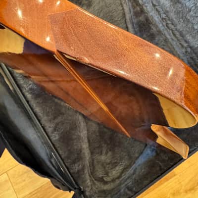 Gibson Thunderbird IV 2001 - ROADWORN auction collectible image 11