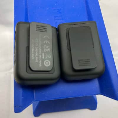 Mackie EleMent Wave LAV Lavalier Microphone Wireless System with Box image 4