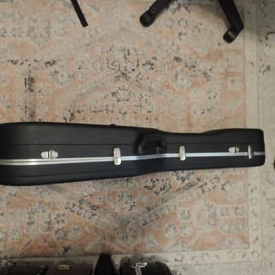 Hiscox PRO2 - GCL - Large Hardshell Classical Guitar Case - Black image 2