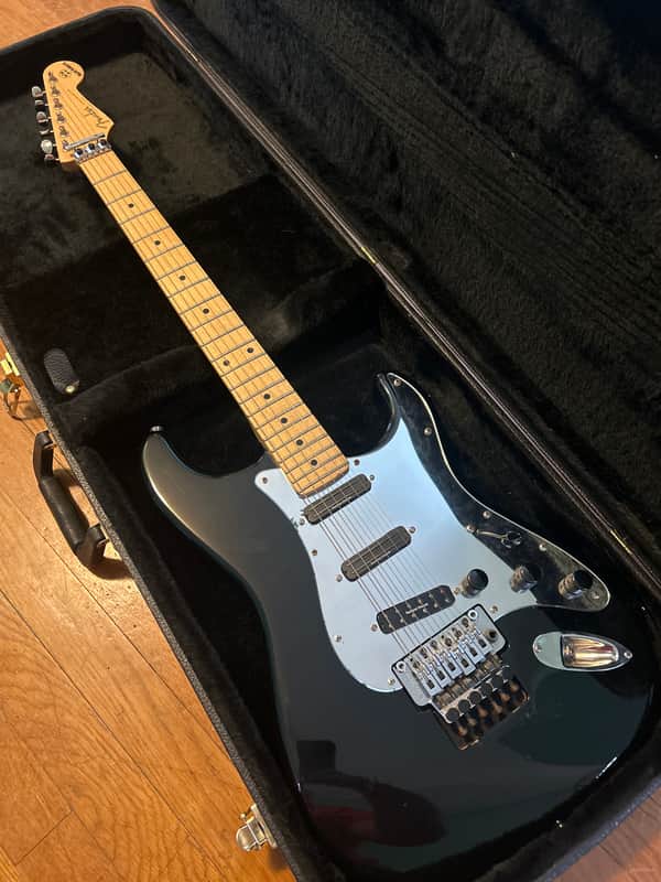 Fender ST-110FIM Iron Maiden Signature Stratocaster 2001 - 2002 - Black image 1