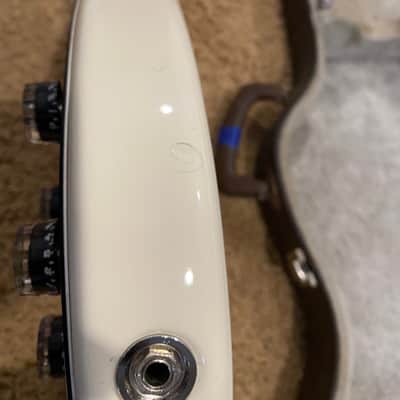 Daion Savage White Electric Bass w/ Original Daion Branded Hardshell Case image 16