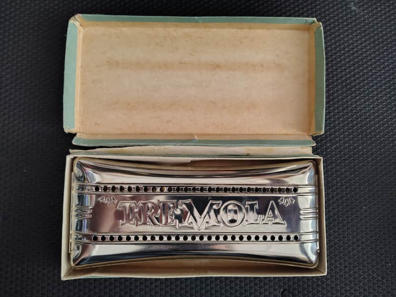 Harmonica Tremola 1980s image 1