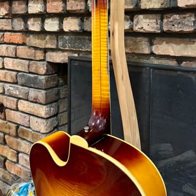 Gibson Super 400C 1966 - sunburst image 4