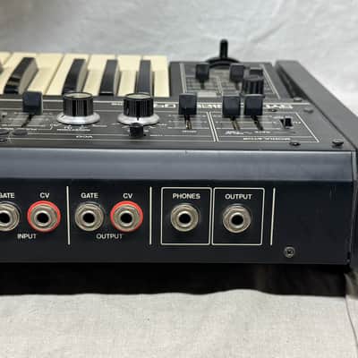 Roland SH-09 sh09 Monophonic Analog Synthesizer Keyboard image 12