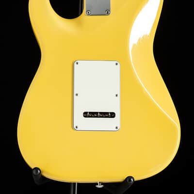 Suhr Classic S Antique Vintage Yellow image 17