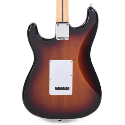 Squier Affinity Stratocaster 3-Tone Sunburst image 3