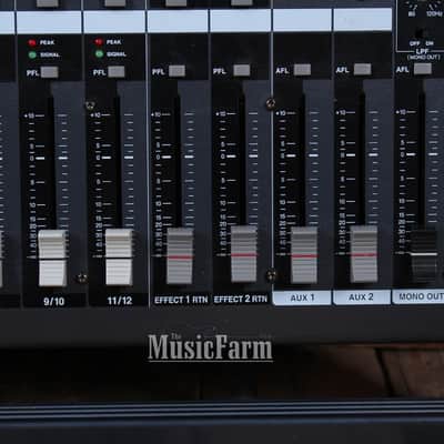 Yamaha EMX5000-12 12 Channel Powered Mixer 1000 Watt Mixing Console with Effects image 10
