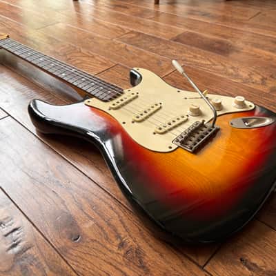 1981 Greco Spacey Sounds Electric Guitar Sunburst MIJ Fujigen Japan image 5