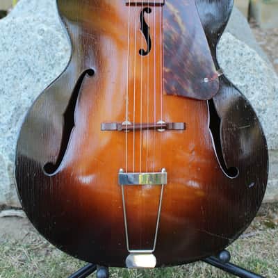Stunning Stunning RARE Vintage 1930s/40s Lark Junior Acoustic Archtop Guitar Regal Kay Harmony NICE! image 3