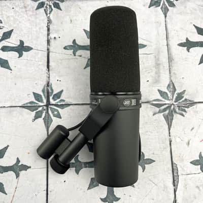 Shure SM7B Cardioid Dynamic Microphone • MINT image 4