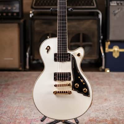 Duesenberg Fantom A Electric Guitar - Aged White with Hardshell Case - Demo image 2