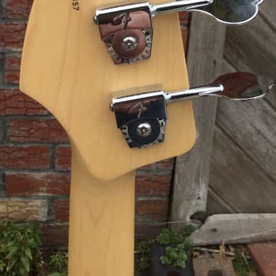 Fender 2012 Limited Edition Jazz Bass Amber MIA American made image 5