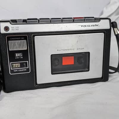 Vintage Realistic CTR-39 Model 14-819 Portable Cassette Tape Player/ Recorder image 1