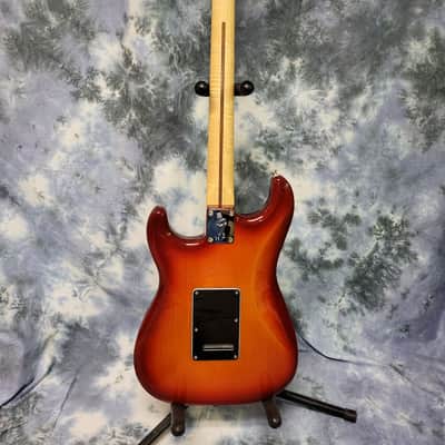 Fender 2022 Fender SSH Flamey Top Maple Board Strat Pro Setup New Fender Gigbag image 13
