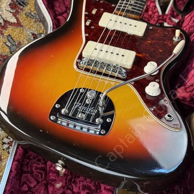 1965 Fender - Jazzmaster - Sunburst - ID 6060 image 3