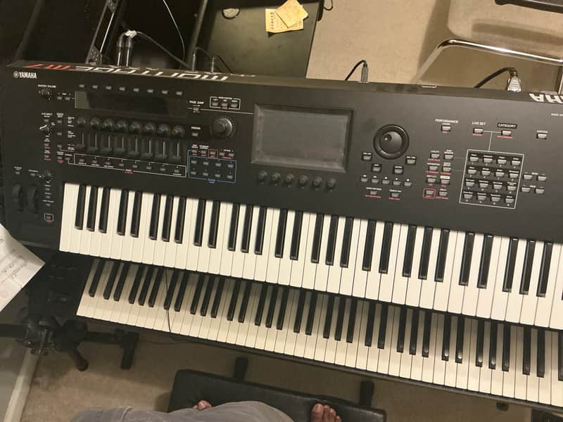 Yamaha Montage M7 76-Key Synthesizer