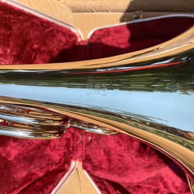 C G Conn  Professional 8D Double French Horn 1970s - Silver image 2