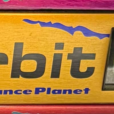 E-MU Systems Orbit 9090 V2 'The Dance Planet' Rackmount 32-Voice Synthesizer 1996 - Yellow