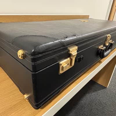 Yamaha Tenor Sax Case. (Fits YTS-62, YTS-475, YTS-480, and YTS-875) image 4