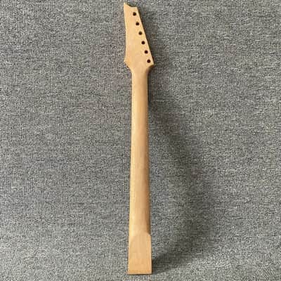 Flower Top Headstock Guitar Maple Neck, Rosewood 24 Frets Fingerboard image 2